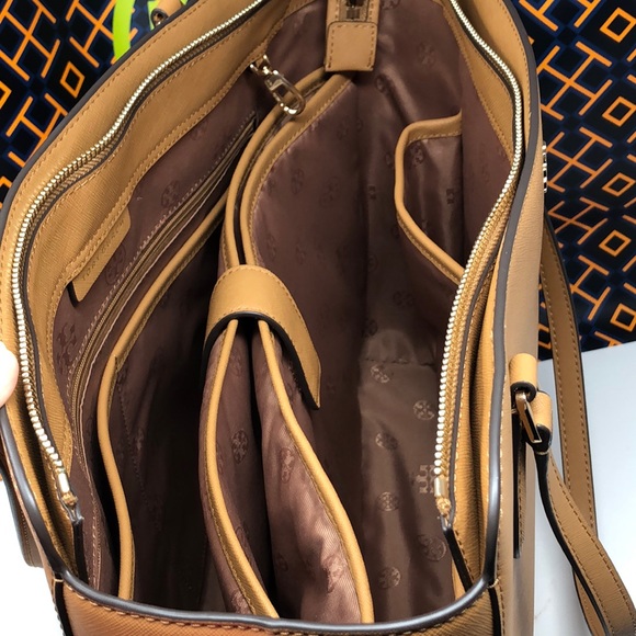 Nwt Tory Burch large Emerson tote laptop bag - Picture 7 of 8